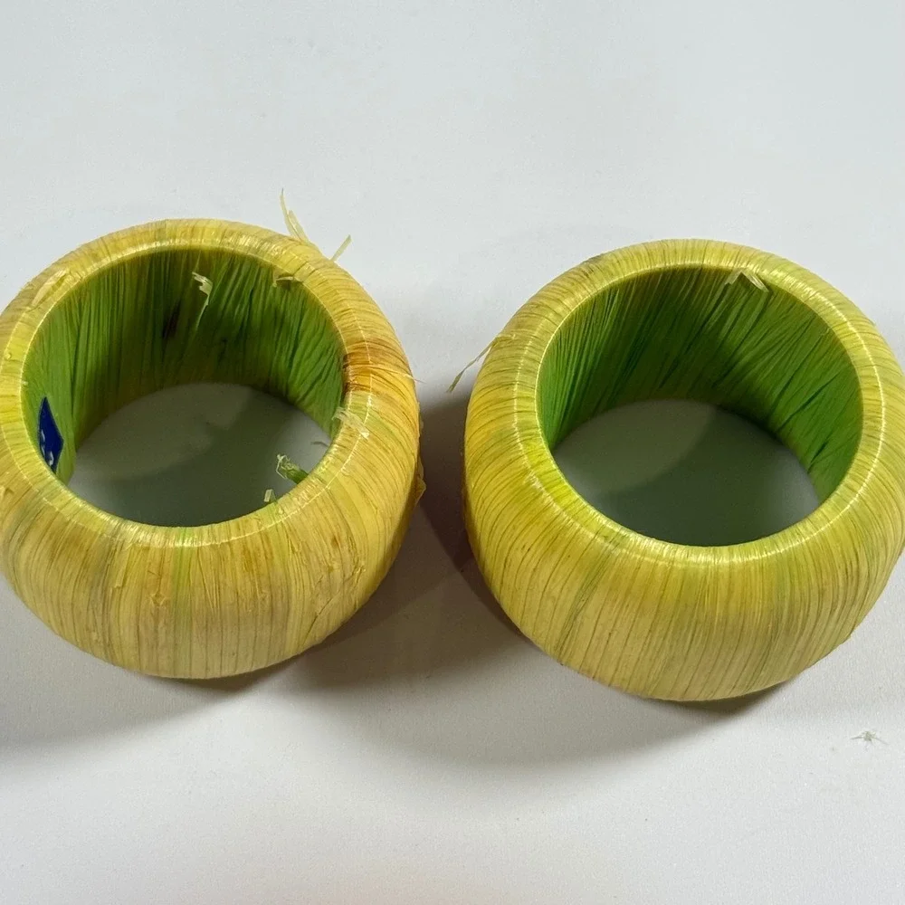 VTG Raffia Napkin‎ Rings Set of 2 Yellow Green OS Excellent Boho Coastal Decor